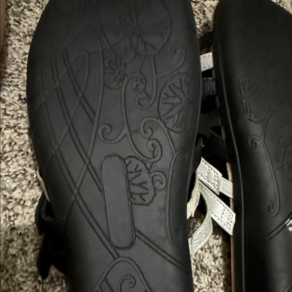 BareTraps Black and Silver Strappy Slide Sandals - Picture 3 of 3